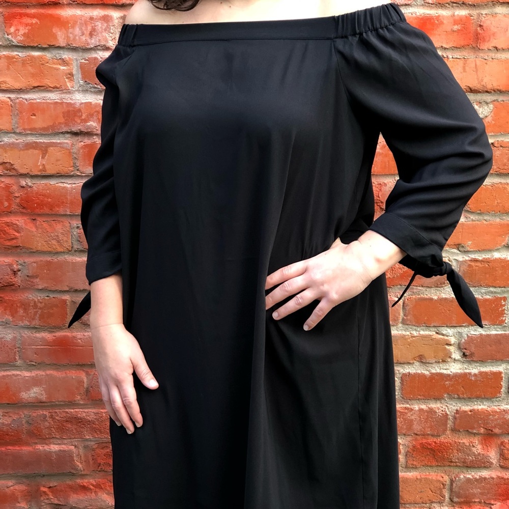 LOFT Off the Shoulder Dress